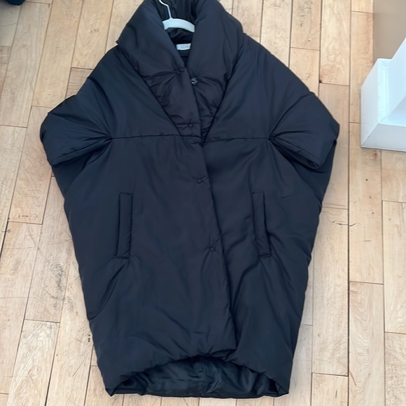 Le Streghe Puffer Cape Sz S - Picture 5 of 16